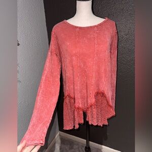 Easel Distressed Coral Long Sleeve Top